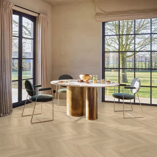 SPC HERRINGBONE ROBLE ESLAVONIA 3