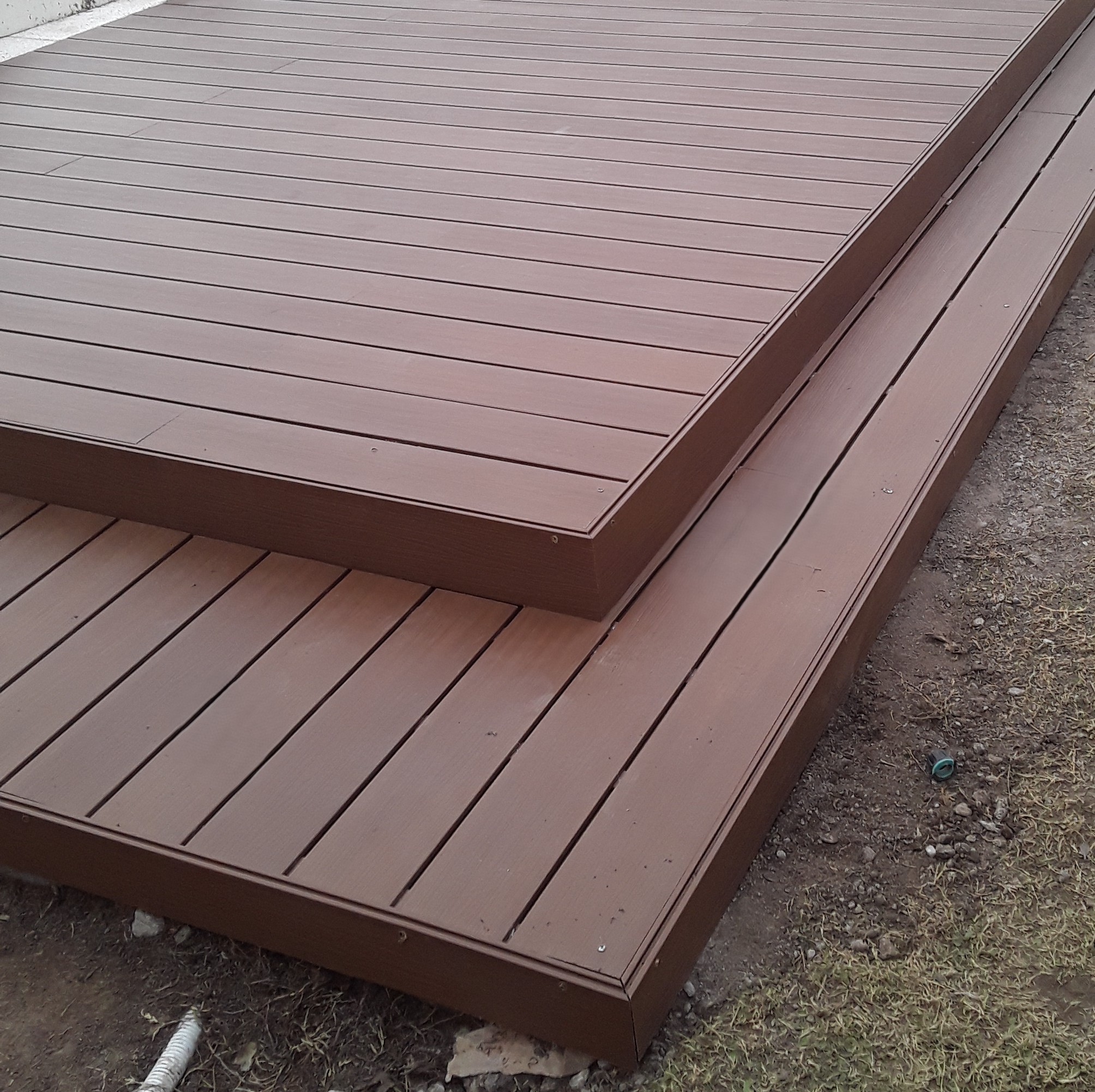 DECK WPC MACIZO INCIENSO 48 A